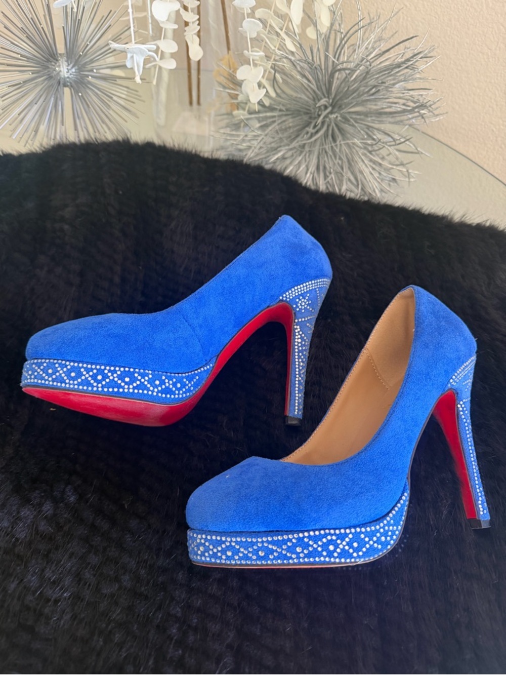 Women's Blue Suede Platform High Heels with Crystal Accent 4,5 inches heels